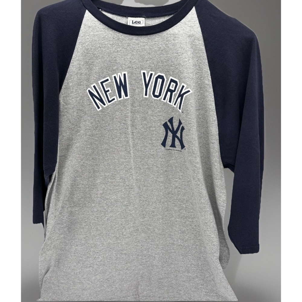 Lee Mens Gray Navy XL Raglan Long Sleeve Shirt MLB New York Yankees - Picture 7 of 7